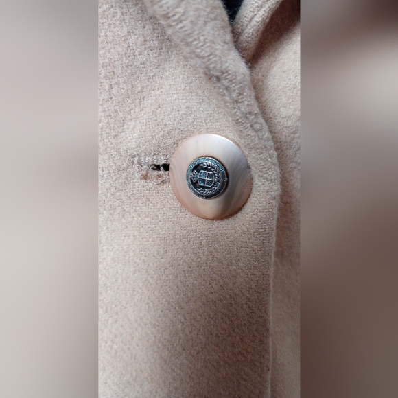 Elegant Tan Cashmere And Wool Women's Blazer SZ 12 - Picture 3 of 8